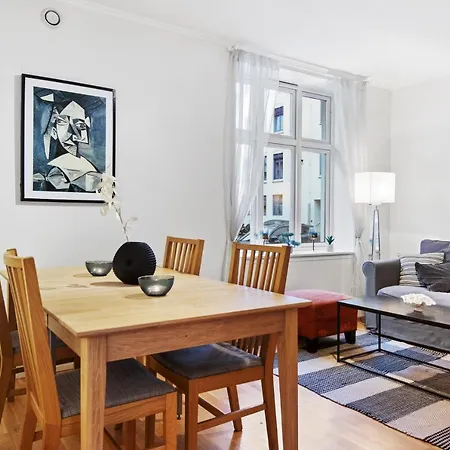 Apartment Central With High Standard *