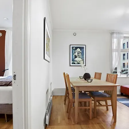 Central With High Standard Appartement Bergen
